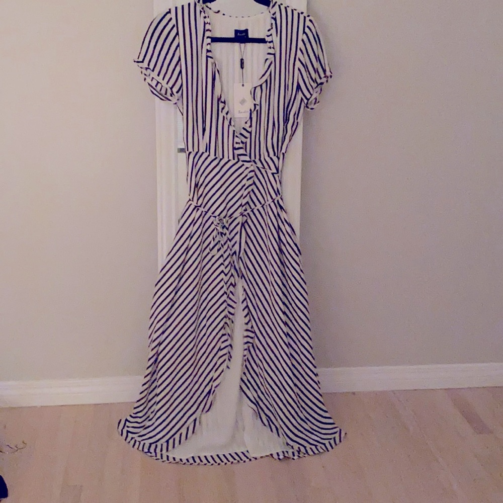 LONG CHIFFON DRESS
